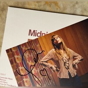Taylor Swift: ***SIGNED*** Midnights: Blood Moon edition VINYL- BNWOT